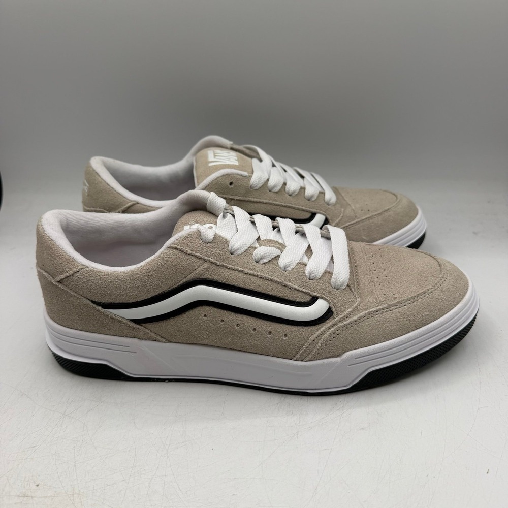 VANS Hylane Skate Shoes Mens Sz 10 Beige Tan Low Sneakers Lace Up Skateboarding